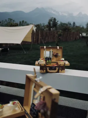 萬川續·ValleVive日照金山全景度假飯店（白沙古鎮店） Photos