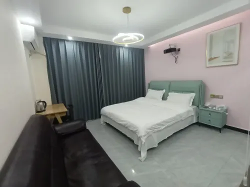Gongqingcheng Zhuoya Hotel