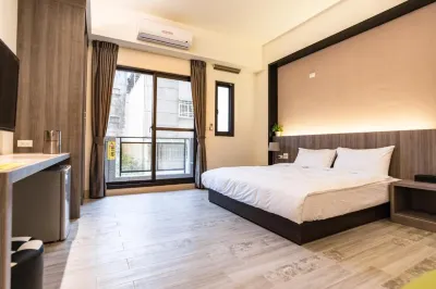 RHINO HOSTEL Hotels in 