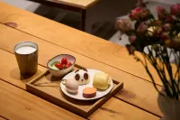 Kangding Suonanzhi · Lantree Tibetan-style Private Hot Spring Boutique Inn Hotels in Kangding