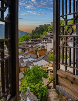 Yilan Xiaozhu · Villa Autumn Sun Vacation Boutique Stay (Huangling Scenic Area) Hotels near Wuyuan Huangling Scenic Area - Viewing Point
