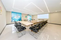 Suifenhe Matryoshka Hotel (Central Square) - salle de sport