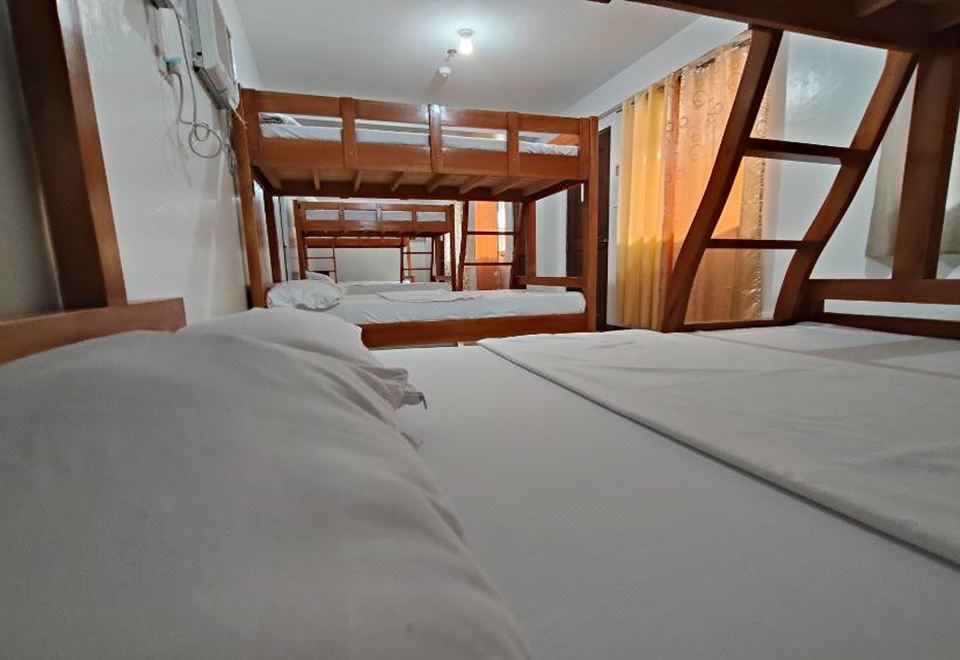 Benediktus Pilgerhaus Inn Vigan 이미지