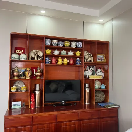 Luqu Yangqing Homestay Hotel