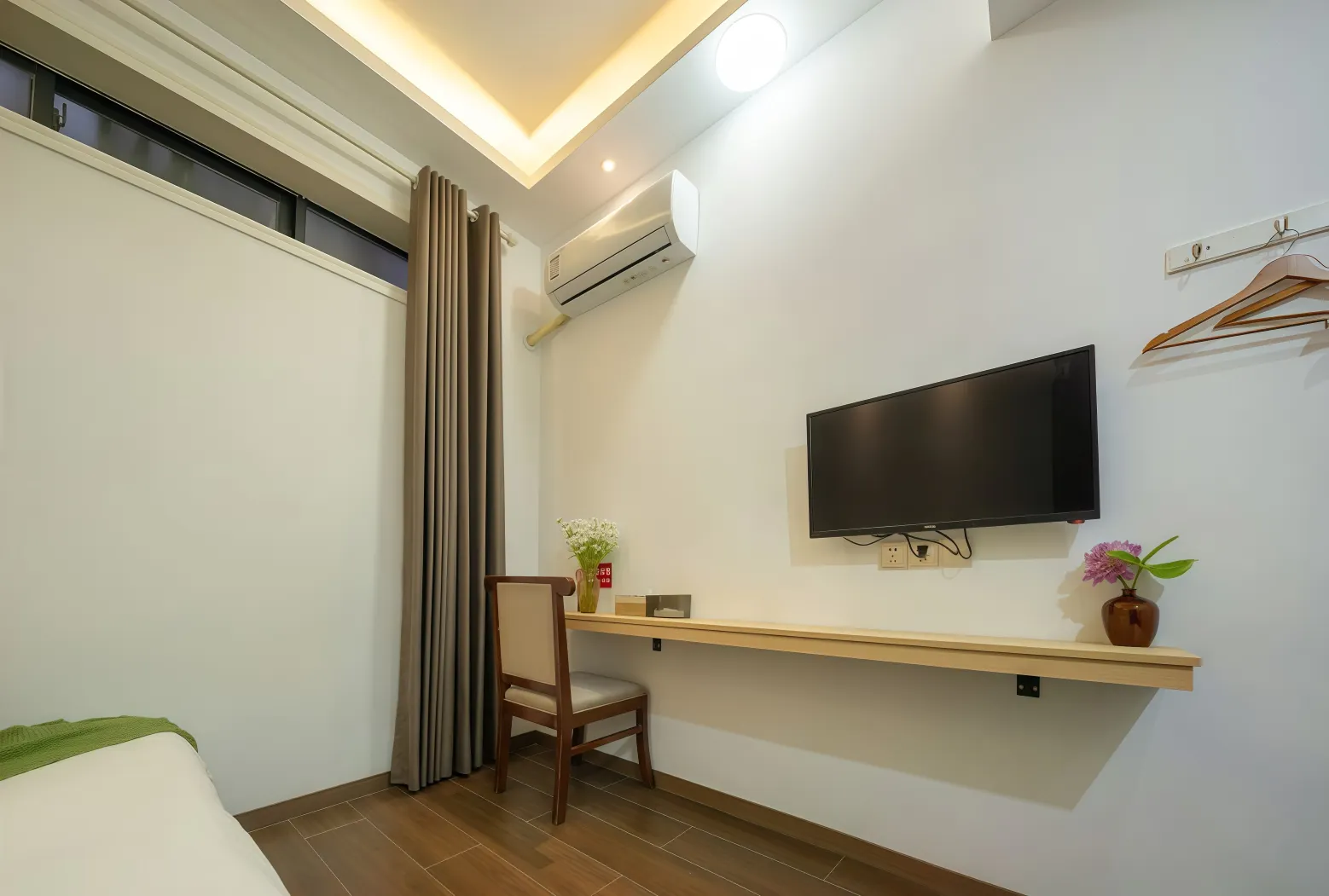 Heart's Residing Lane Inn(Opposite Tianmen Cableway Station, Zhangjiajie) Номера Photos