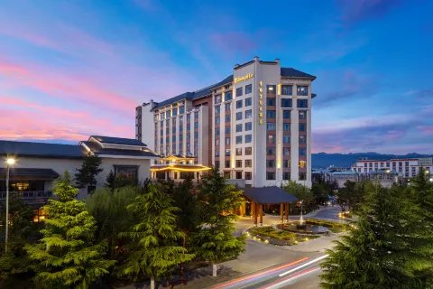Shangri-La Resort