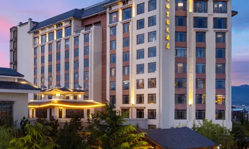 Shangri-La Resort