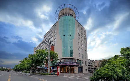 LAVANDE   Hotel （Kunming Vientiane city Tuodong Sports Center Subway Station  Store）