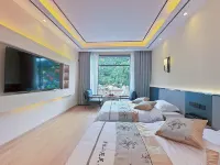 Xiangwang Shanyuan Homestay (Zhagana Scenic Area Ticket Center Branch)