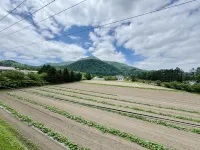 ホテル ソル 支笏洞爺國立公園休憩所展示室周辺のホテル