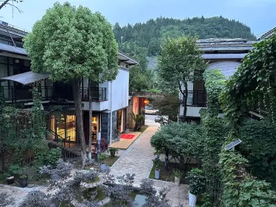 Fanjingshan Huakai Nanshe Villa Homestay (Wanshan Branch)
