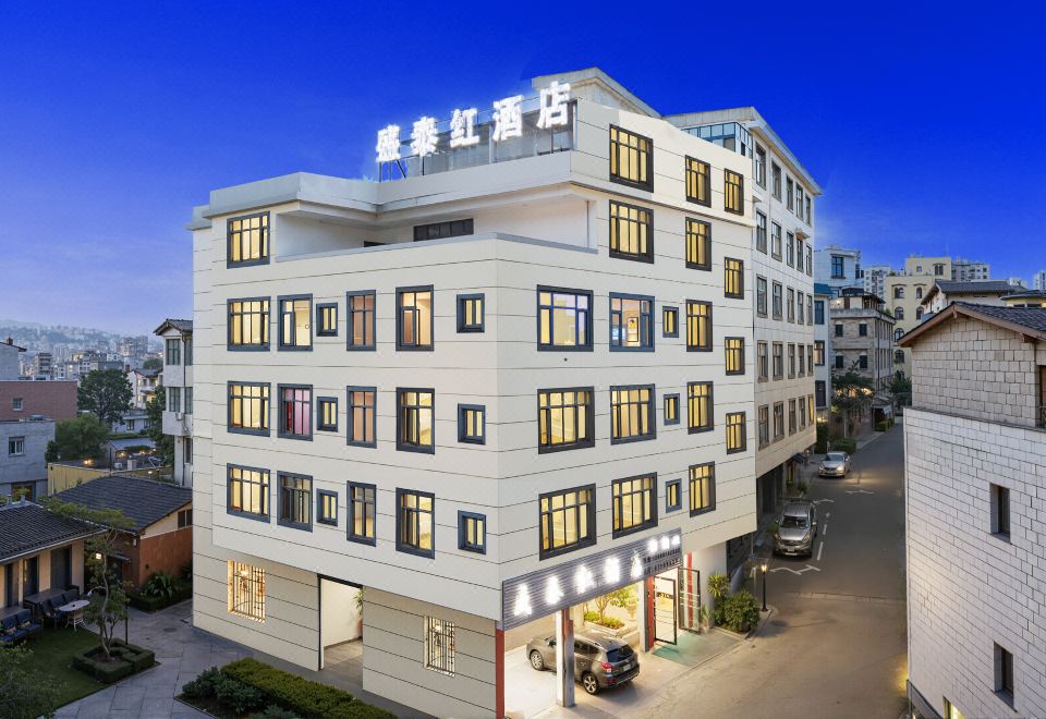 hotel overview picture