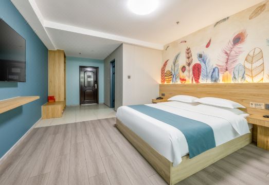 이더야위에 호텔 외관 또는 로비 이미지