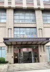 Shanting Hotel (Dalian Railway Station Dongguan Street) Hotel a People's Square and Dalian Municipal Government