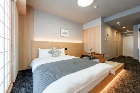 b&Namba4 Отели рядом с достопримечательностью «Sembayashi Shopping Street»