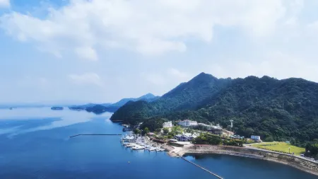 Yiweihang Vacation Homestay Отели рядом с достопримечательностью «Lushan Xihai Scenic Area»