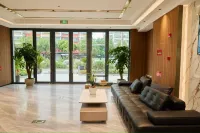 Lotus Hotel(Shangyu Gaibei )