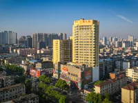 Vienna 3 Best Hotel (Nanchang Mengshidai, Xiajiacun Metro Station) Hotels in Hengmao Dream Times Square