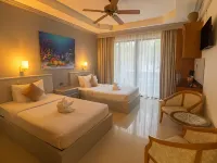 In on the Beach Hotel カロン・ナイト・マーケット周辺のホテル