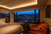 Luanxi Hidden Luxury Private Hot Spring Panorama Guesthouse