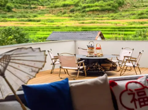 Wuyuan·Left Bank Meisu (Huangling Scenic Area Store)