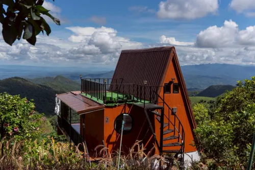 Leesuma cafe & homestay