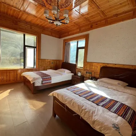 Heishui Zangxiangge Homestay