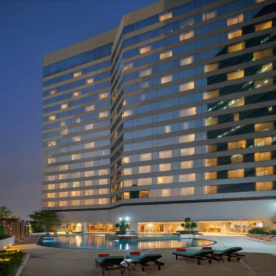 Jubilee Prestige Hotel Ratchadapisek ファイ・クワン周辺のホテル