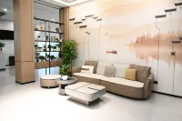 Yizhang Manju Hotel - 2-Star