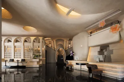 她與繁花•RARAHOTEL（五一廣場國金中心店） 馬欄山月湖文創小鎮-馬欄山空間附近的飯店