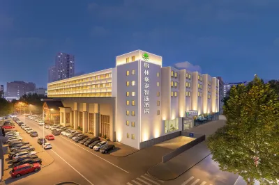 GreenTree Inn Select (Dalian Railway Station Zhongshan Square Subway Station Hotel) Hotels in Dalian
