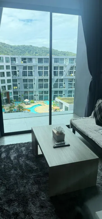 ลอฟอะพาร์ตเม้น1ห้องนอนมีระเบียง