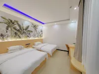 Jinxuange Zhixuan Hotel (Huake Night Market)