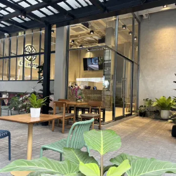 Ex2 Hotel