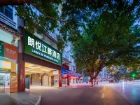 Longyue Riverside Hotel - 주차장