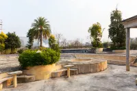 Yizhang Yunding Hot Spring Hotel - Hot Springs