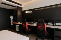 VIbes INN CYBER ESPORTS HOTEL