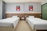 JUNHOTEL