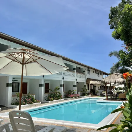 Alona Garden Suites
