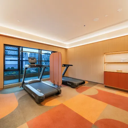 Orange Hotel (Zigong Huashang International City)