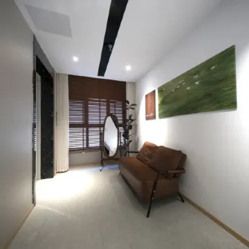 Mido Hotel (First Affiliated Hospital of Weihui Medical College)