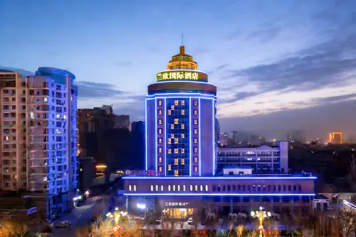 Korla Xinhuijia Peacock River LANO International Hotel