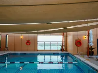 فندق شيراتون الخالدية Hotels near كاسر الأمواج في أبوظبي