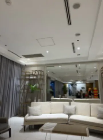 Executive 1-BR City Suite: Abreeza Place Condominium