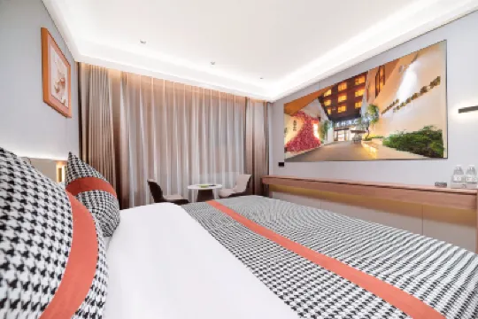 Meihao Hotel (Liuzhou Five Star Pedestrian Street Qingyun Minsheng Market) Hotels in 