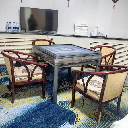 Jiangtian Holiday Hotel (Fuyuan Port)