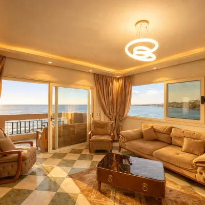 Direct Sea view apartment miami island 3 bedroom Отели рядом с достопримечательностью «Пляж Мамура»