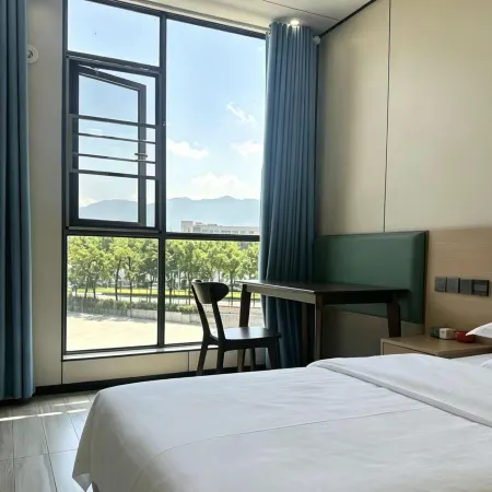 Golden Orange•Persimmon Hotel