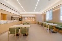 ji Hotel (Leshan Jiaxing Road Food Street Branch)
