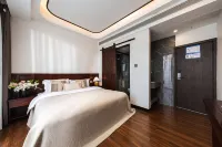 Fenghuang Ancient City · Jiangshang Xingmian Haven | 180° View Aesthetic Stay (Nanhua Bridge) - gimnasio